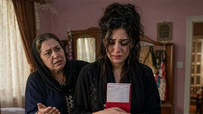 حطيت في إيد أختي يوم فرحها نصف مليون جنيه وقلت لها لو الدنيا كسرتك دول هينقذوكي