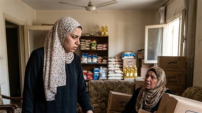 حماتى كل شهر بتاخد كرتونه التموين بتاعتى