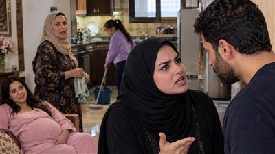 خدمة برتبة زوجة حكـايات مني السيد حصري