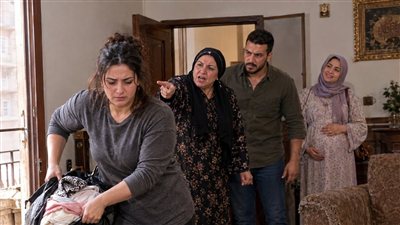 طمع تحت سقف بيتي - حكـايات مني السيد