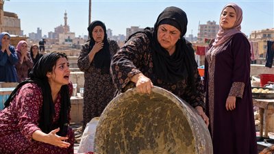 طباخ السم بيدوقه.... منى السيد